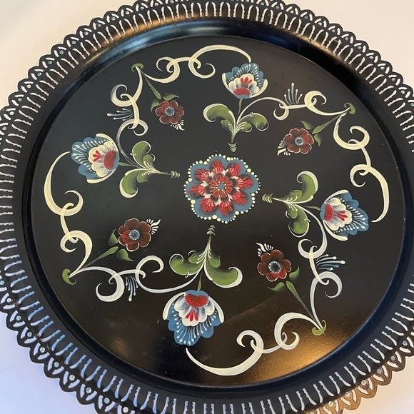 Vintage Métal Hand-painted Floral Tray - Picture 2 of 8